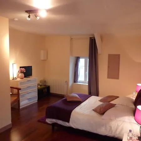 Les Belles De Mai 住宿加早餐酒店 3*