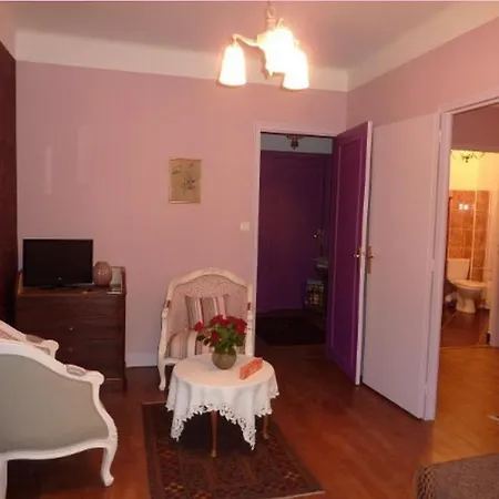 Les Belles De Mai 住宿加早餐酒店 3*