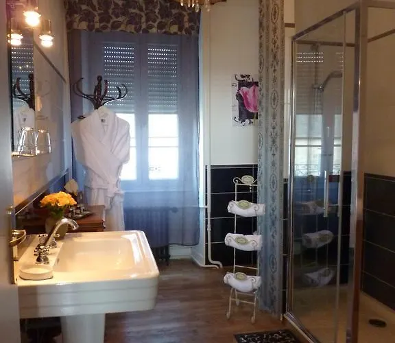 Les Belles De Mai 3* Pontorson