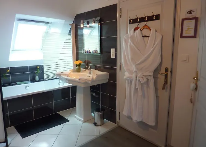 Les Belles De Mai 3* Pontorson